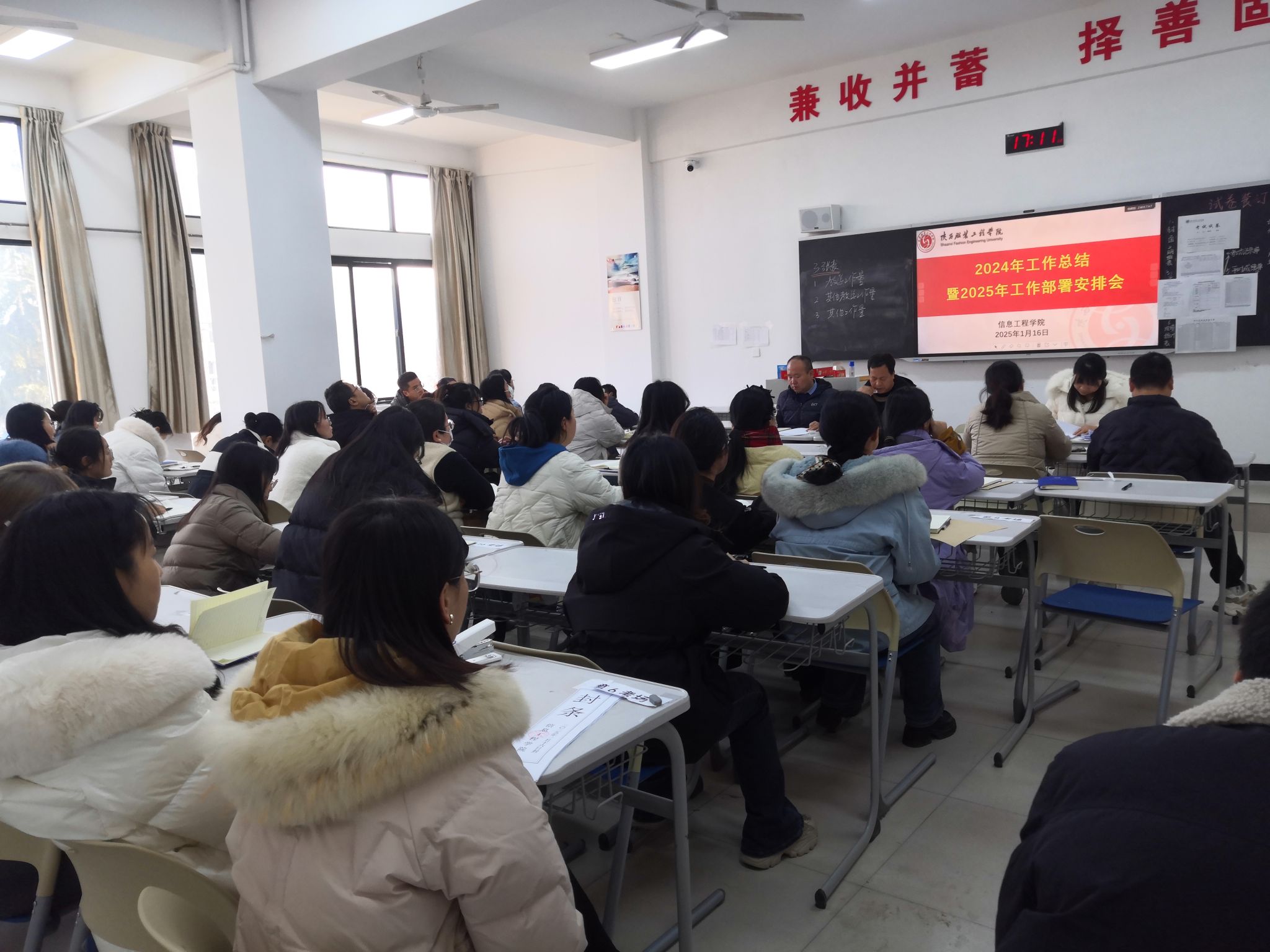 4b72ee8cf4a1ea68db87adf1a55297d 4b72ee8cf4a1ea68db87adf1a55297d